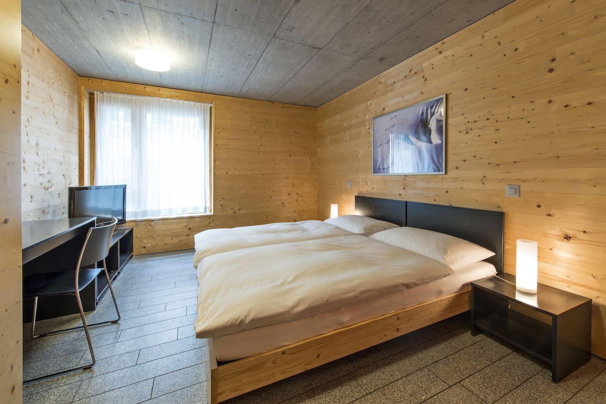 All In One Hotel - Inn Lodge / Swiss Lodge Celerina/Schlarigna Exterior photo